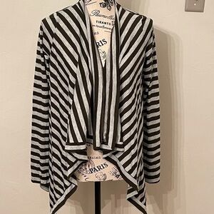 Practically new Gibson striped waterfall cardigan​​​​​​​​​​​​